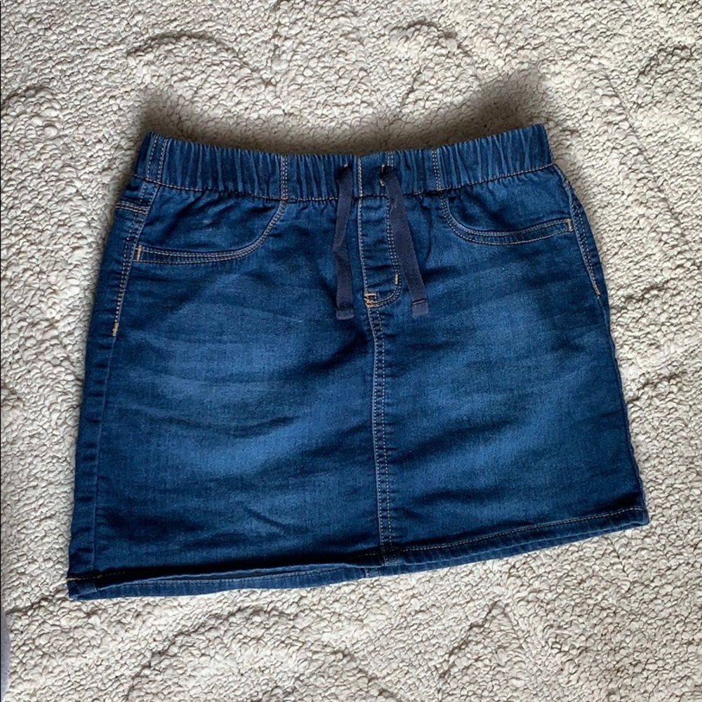 OshKosh B’Gosh Jean skirt - Picture 2 of 5